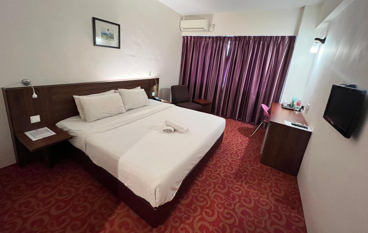 Hotel Yt Midtown Kuala Terengganu Esterno foto